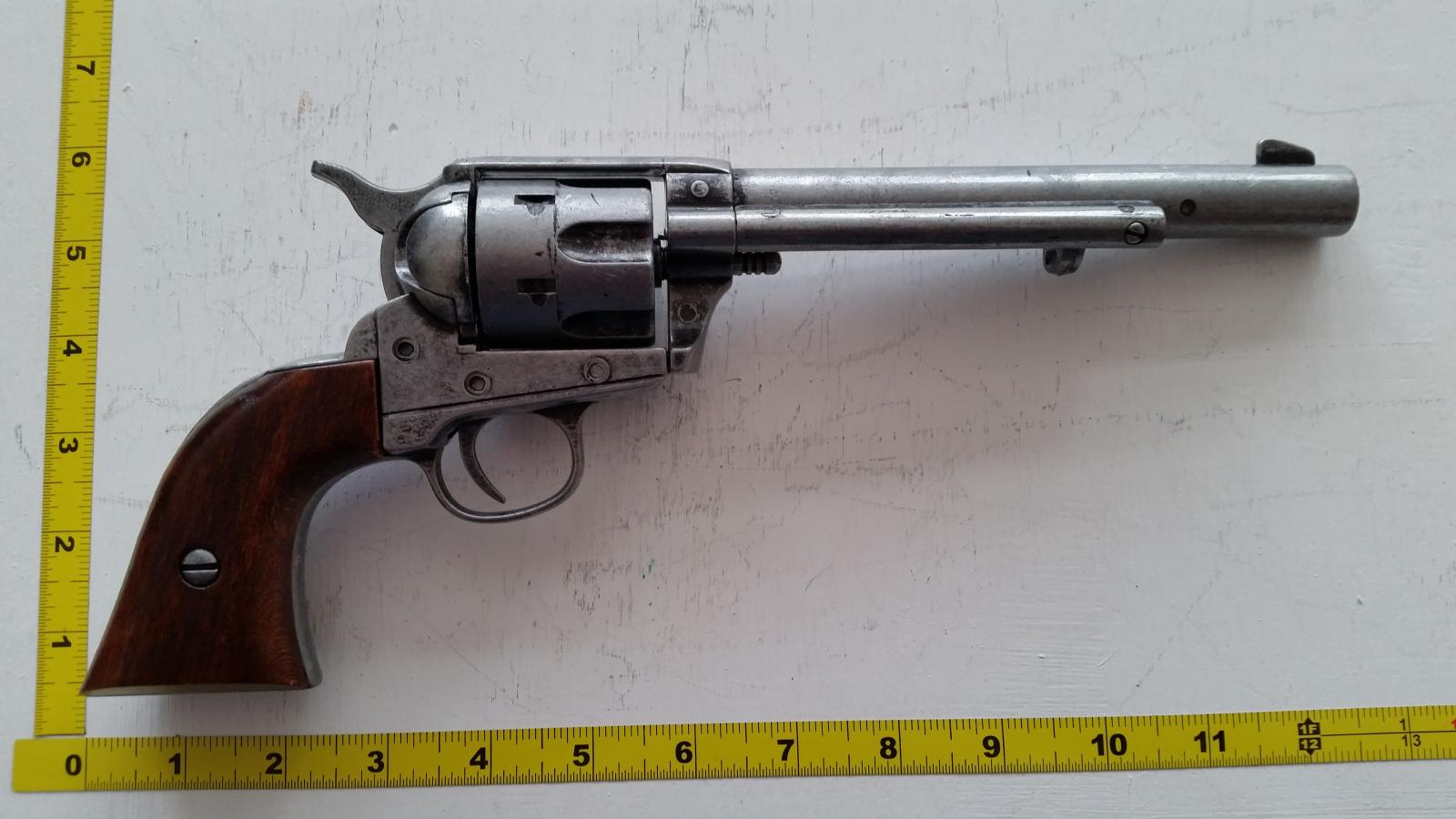 M1873 US Calvary .45 Caliber Single Action Revolver. Non-Firing Replica, Working Action, 7" Barrel. Weight: 2 lbs