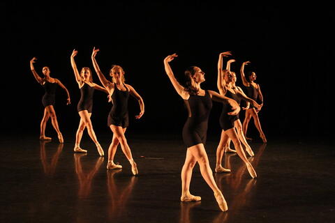 Yaledancers, Mercy, Fall 2024 | photo by Natalie Chinganga